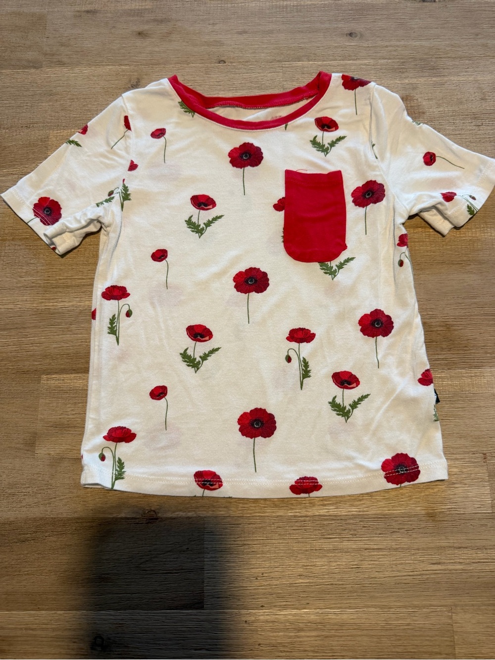 Kyte Girls' White Tee with Red Poppy Print and Red Pocket